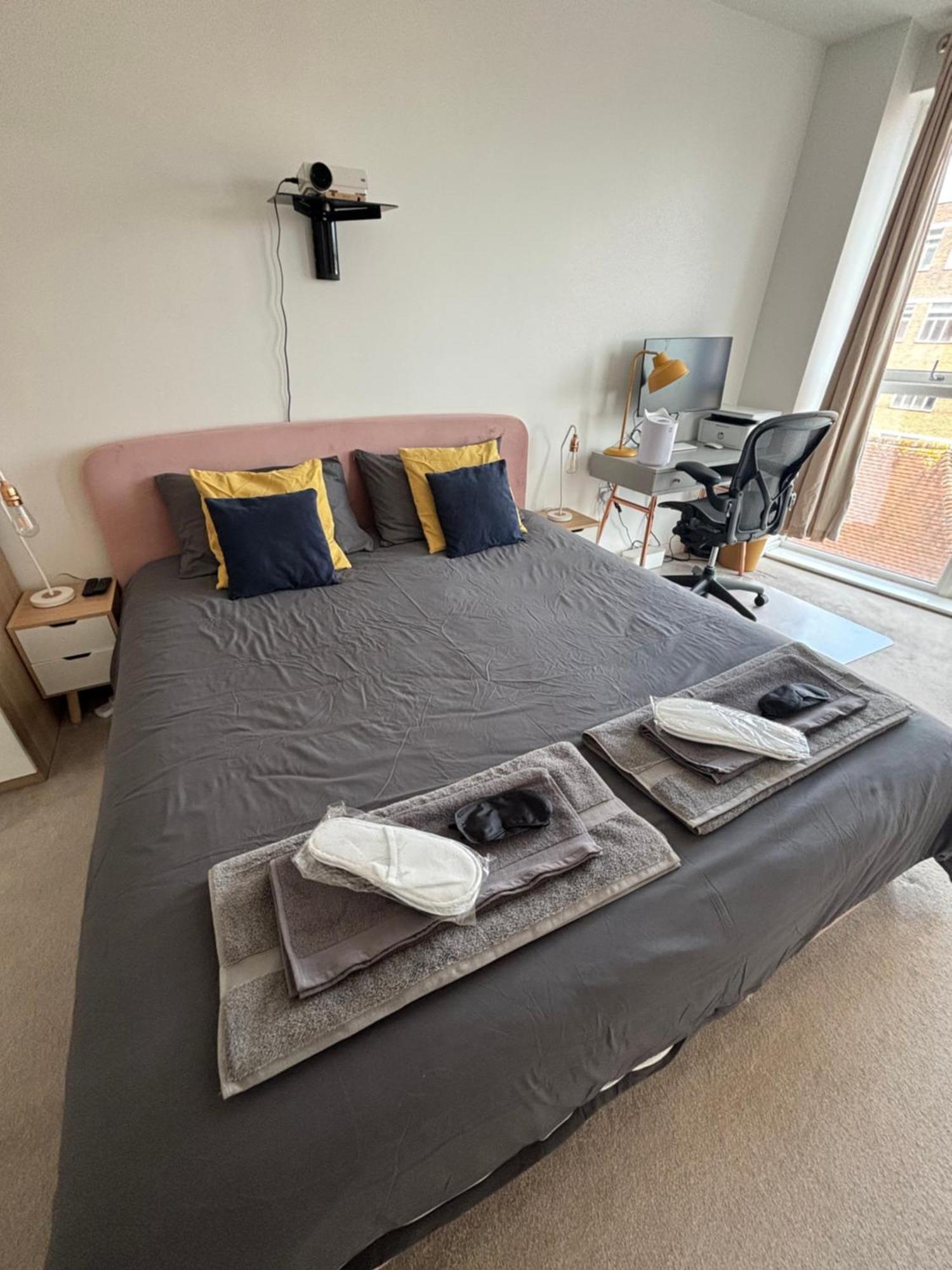 Wonderful En-suite Bedroom - With Bruno Homestay *