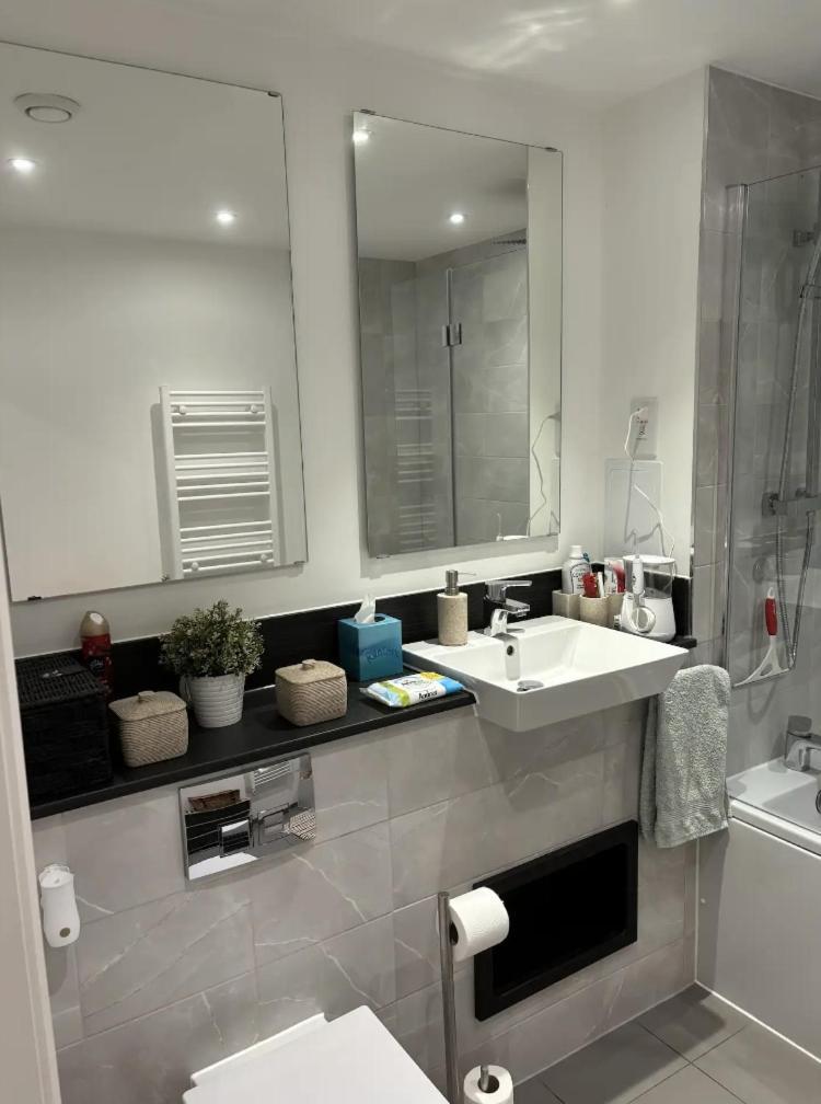 Homestay Wonderful En-suite Bedroom - With Bruno *
